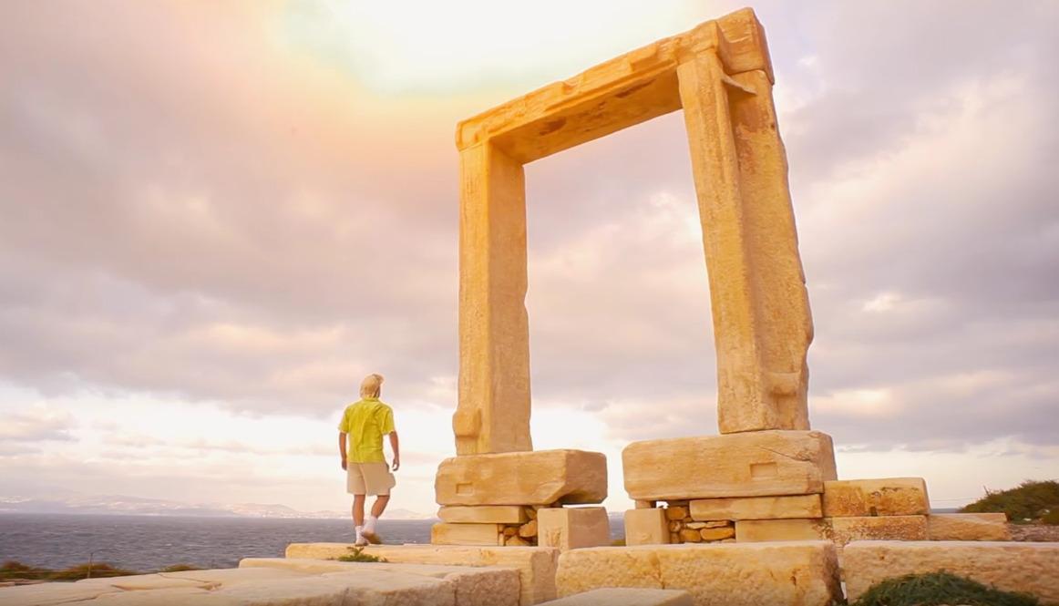 Discover Naxos