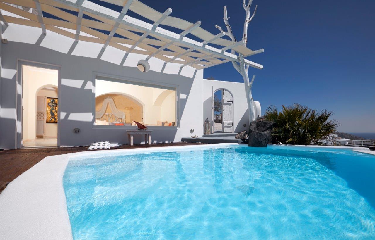 Athermi Suites in Megalochori, Santorini, Greece