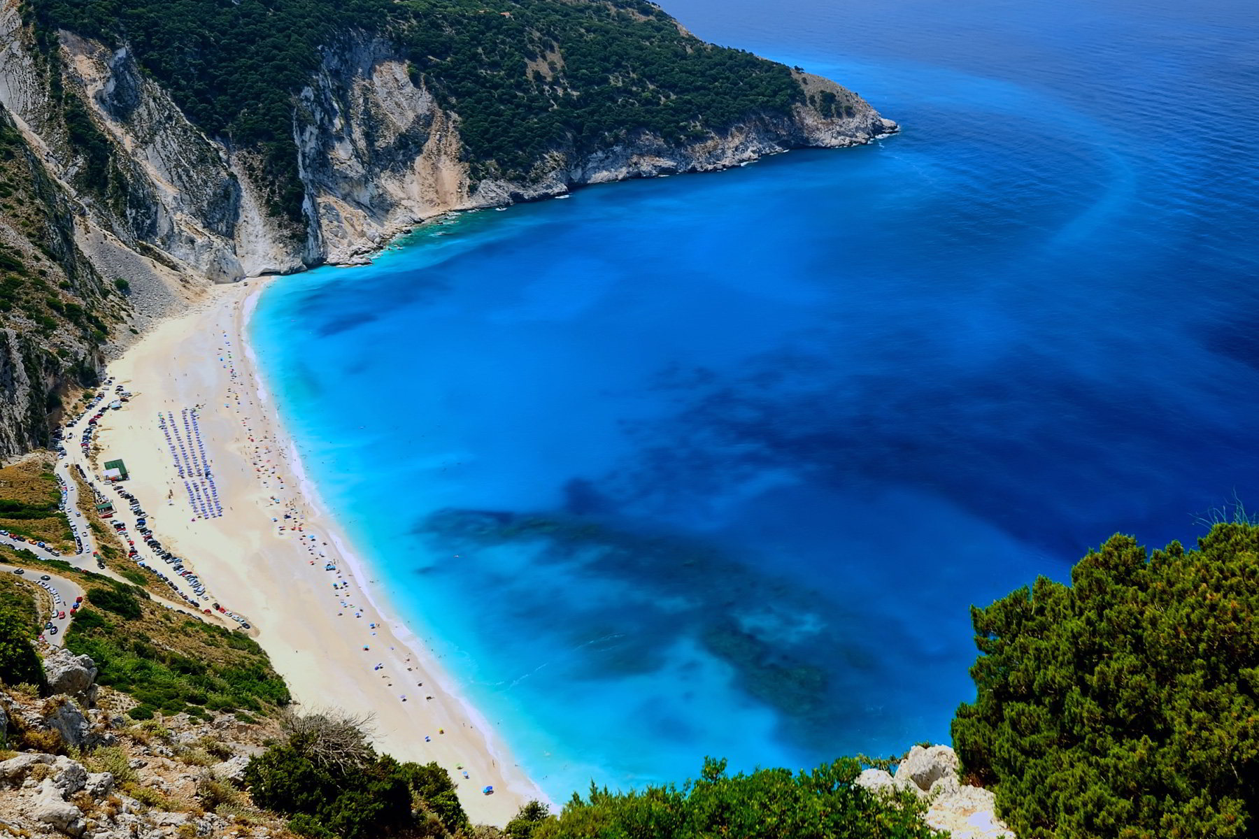 myrtos-beach-of-kefalonia-in-the-ionian-islands