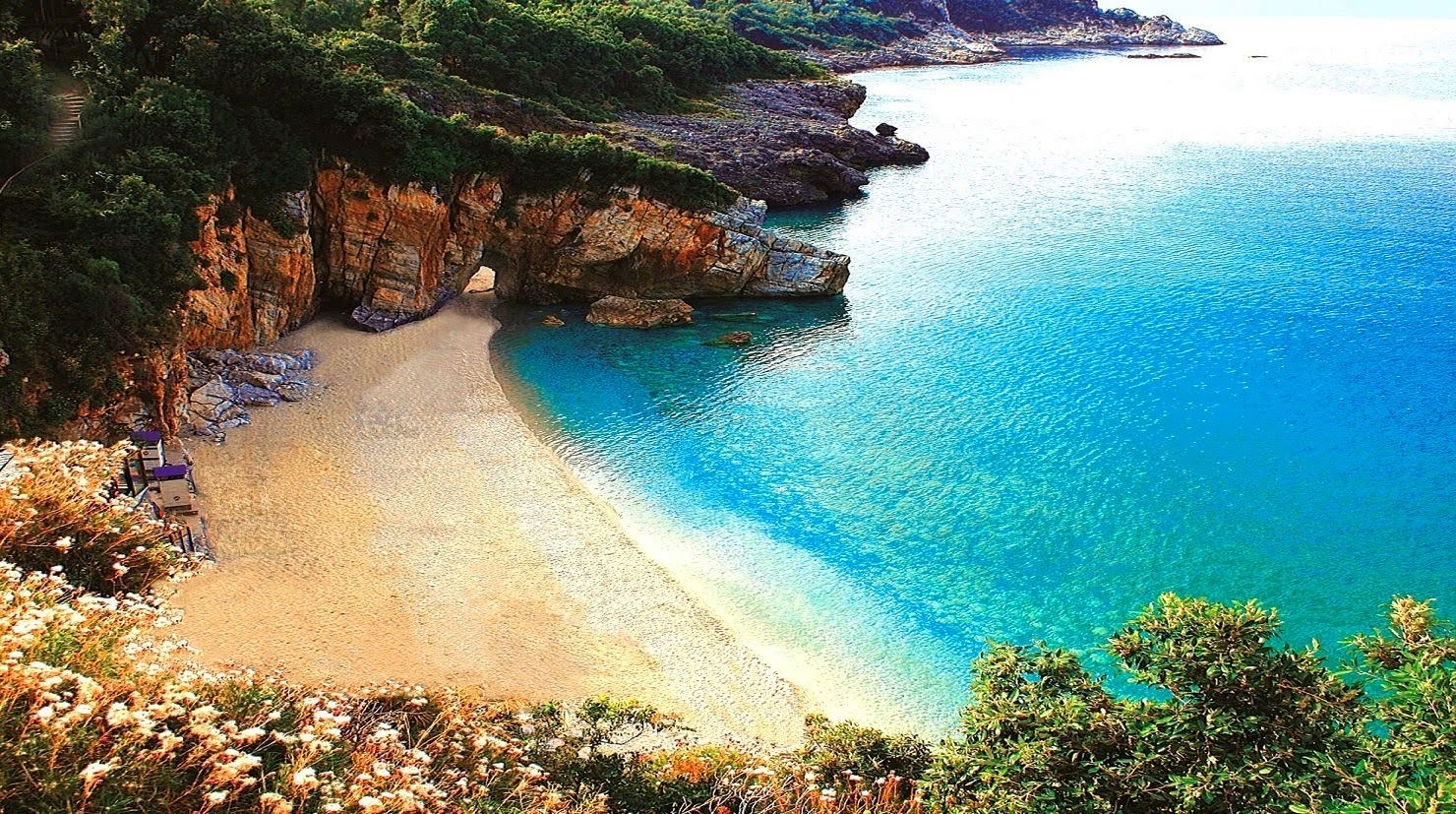 Mylopotamos beach