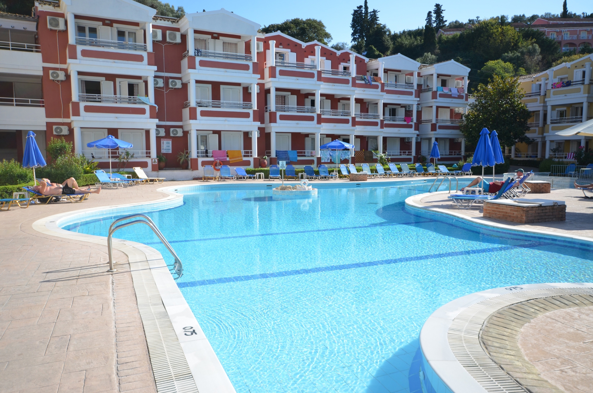 Unwind in Style: Your Perfect Getaway at Paradise Hotel Apartments in Corfu